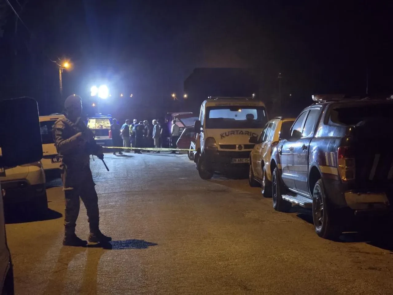 Köyde dehşet! Muhtarla oğlunu öldürdü: Nedenini duyan aynı şeyi soruyor