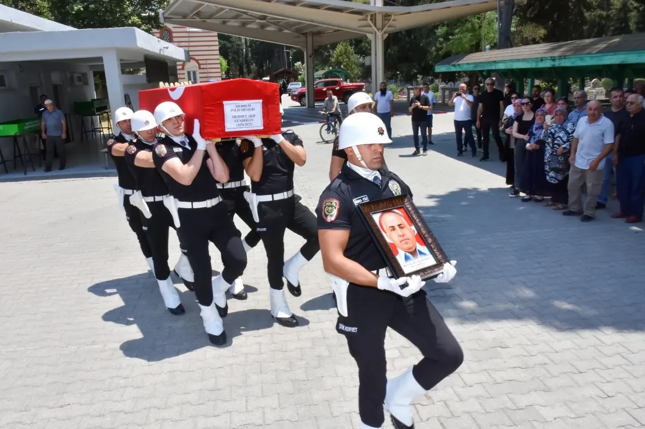 Tatil için memleketine giden polis memurundan acı haber! Bacanağı tutuklandı