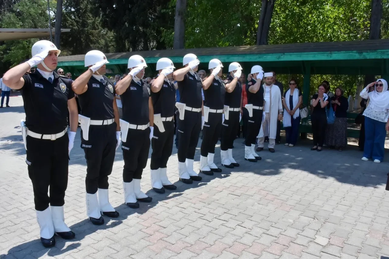 Tatil için memleketine giden polis memurundan acı haber! Bacanağı tutuklandı