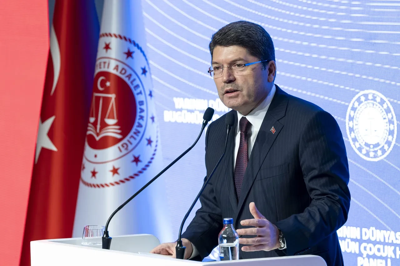 Bakan Tunç 15 Temmuz gecesini anlattı: ABD'den de Avrupa'dan da destek göremedik