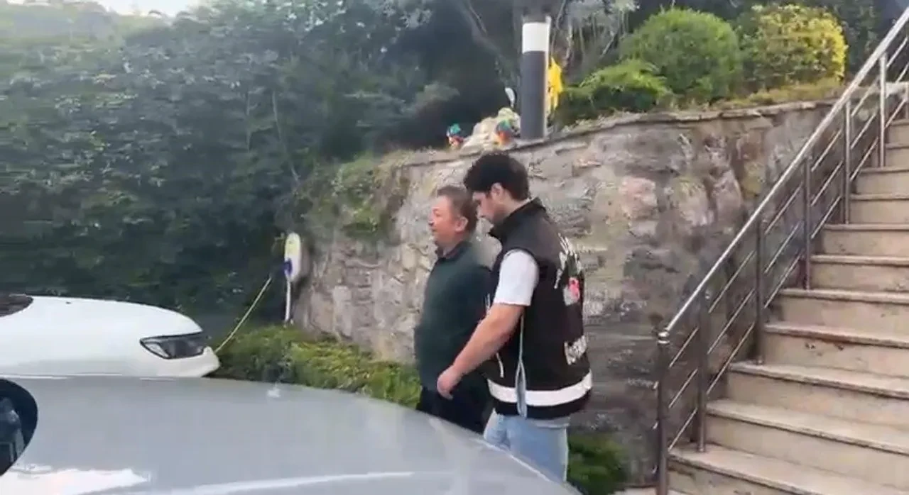 MİT'ten FETÖ operasyonu! HAKMAR ve TATBAK’a kayyum atandı