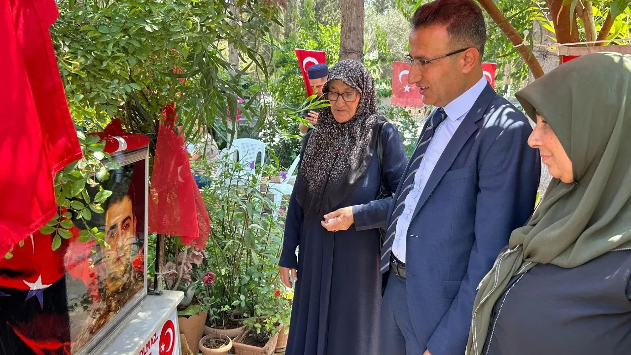 Şehit özel harekat polisi, 5. yılında dualarla anıldı