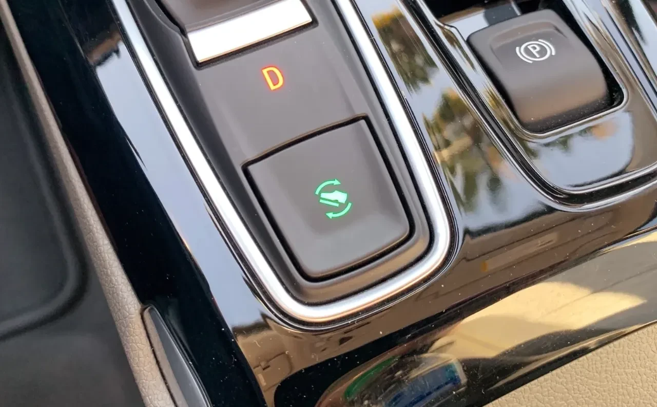 Tek pedal sürüş modu tehlikeli mi? Çin'den kısıtlama geldi tartışma başladı!