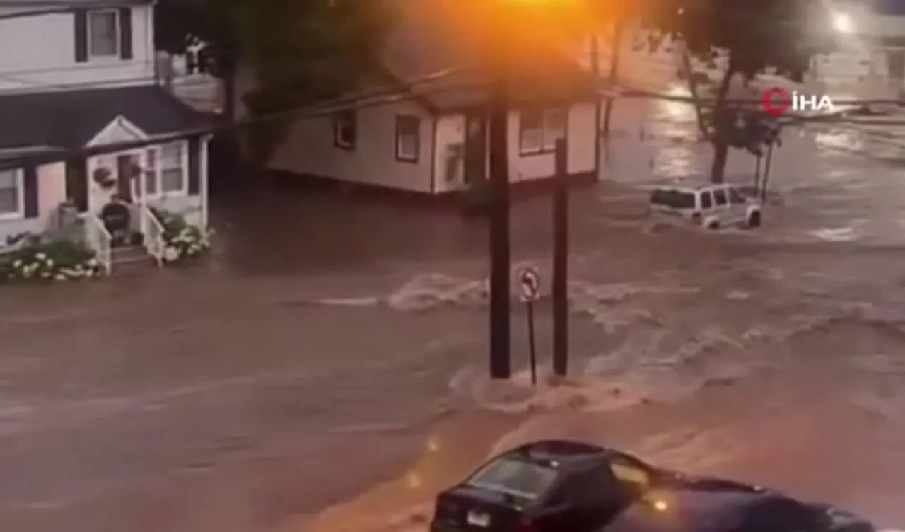 ABD yeniden felaketi yaşıyor! New Jersey'deki selde can kaybı