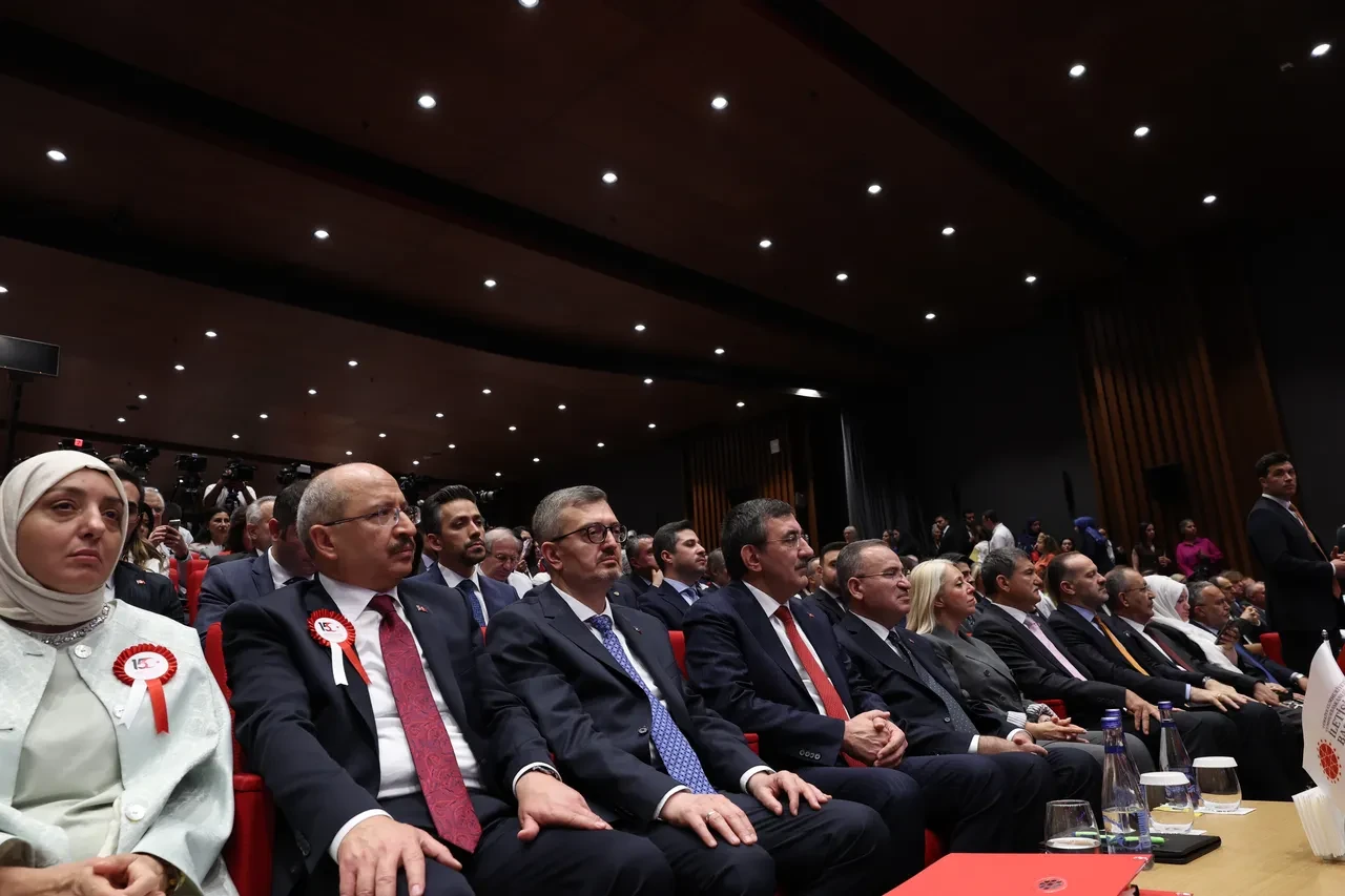 İletişim Başkanı Burhanettin Duran: Terörsüz Türkiye toplumsal barışın temelidir