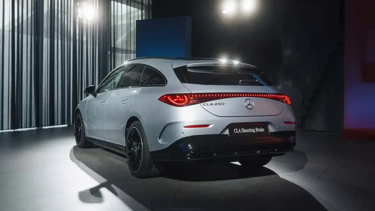 Mercedes, 2026 model CLA Shooting Brake'i tanıttı: Elektrikli seçeneklerle göz dolduruyor