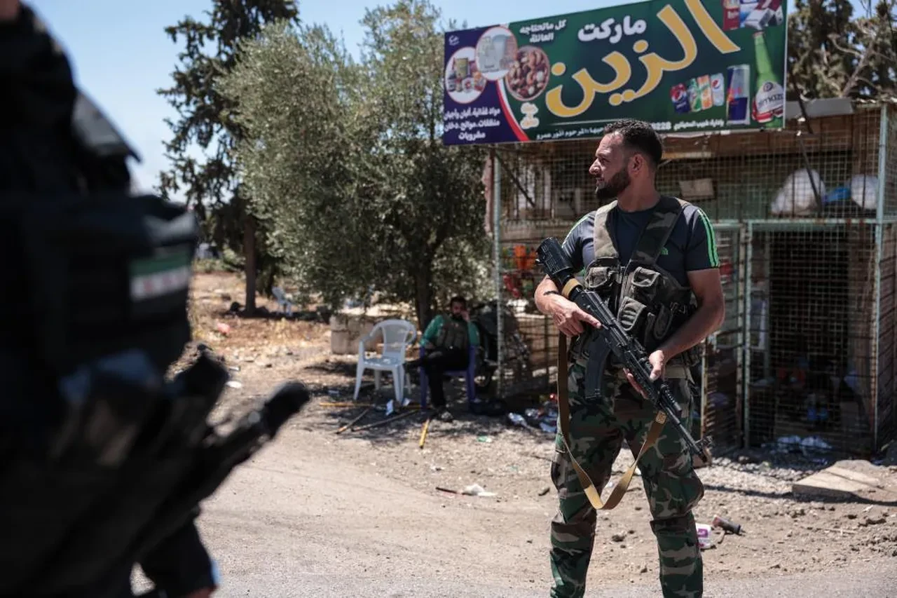 Süveyda'da Suriye ordusu ile Dürzi gruplar arasında çatışma