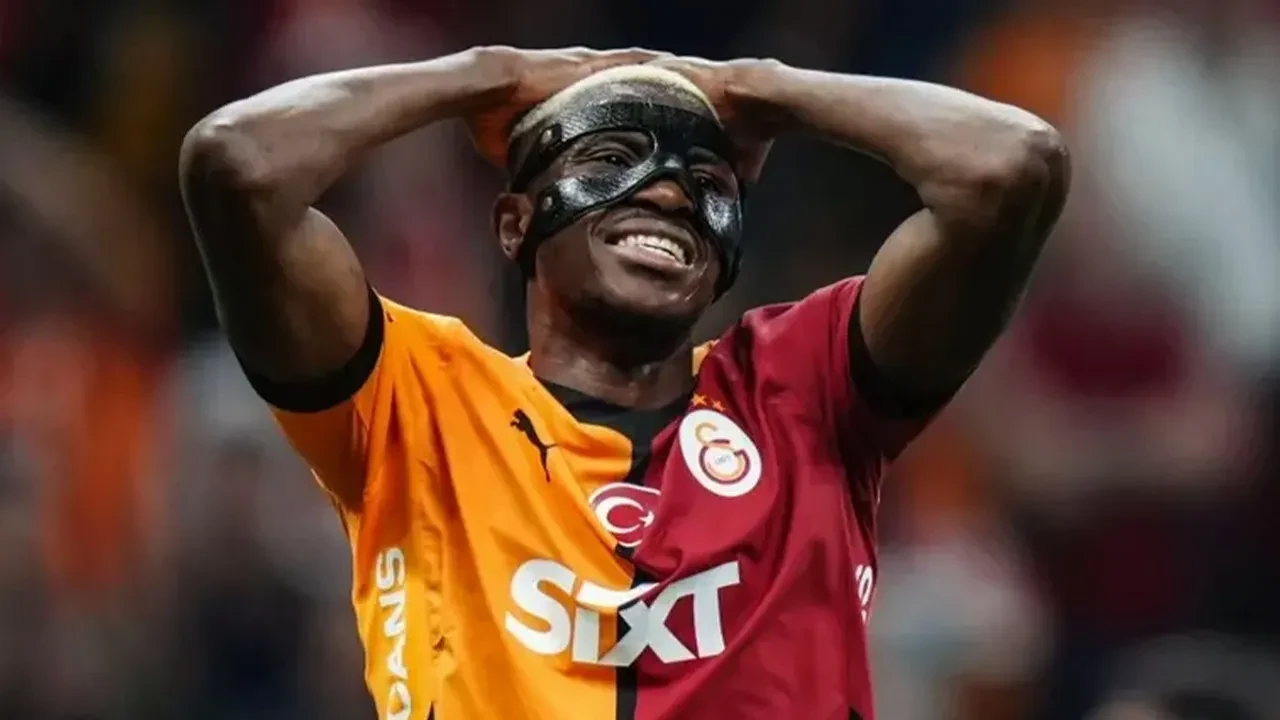 /spor/victor-osimhen-isyan-bayragini-acti-napoli-yoneticilerinden-transfer-cevabi-3234564