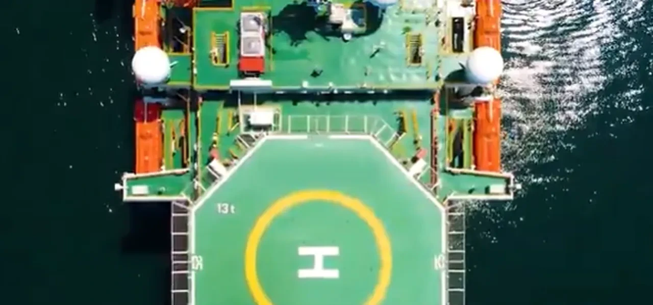 Bakan Bayraktar duyurdu: 2 yeni sondaj gemisi filoya katıldı