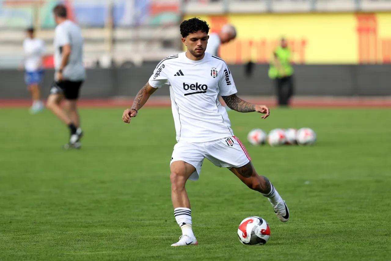 Beşiktaş Petrzalka maç kadrosu, muhtemel ilk 11! Siyah-beyazlılar son hazırlık maçına çıkıyor