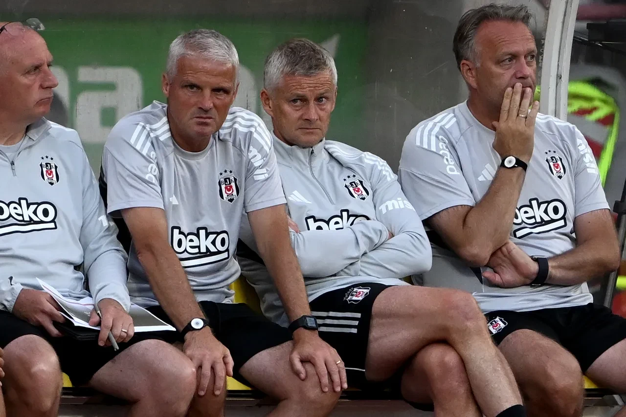 Beşiktaş'tan tatsız prova! 5 gollü maçtan yenik ayrıldı