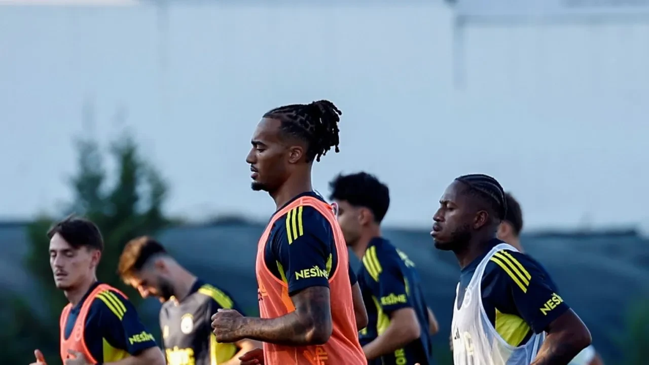 Fenerbahçe bombayı patlattı! Eski aşk alevlendi!