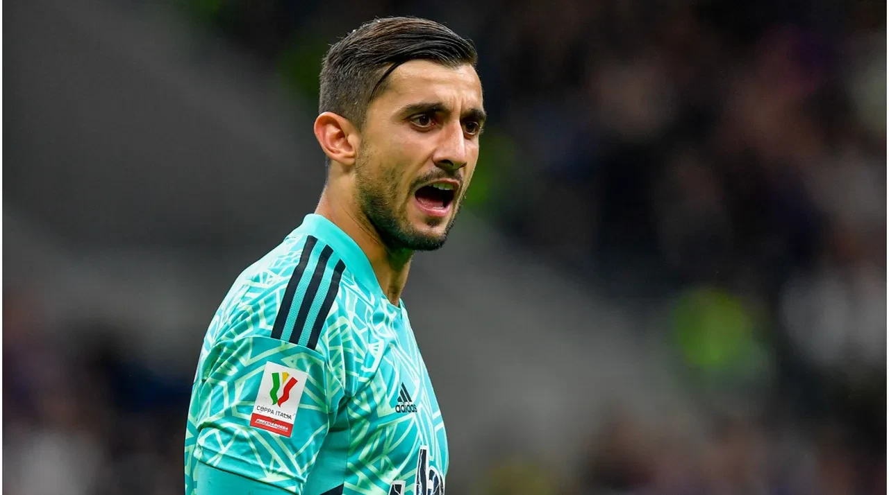 Fenerbahçe’de kaleye yeni takviye! İlk 11'e geliyor