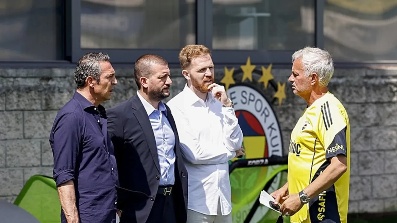 Fenerbahçe'ye 2 yıldız isim! Jose Mourinho'dan özel talep