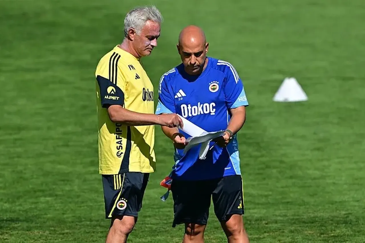 Fenerbahçe'ye 2 yıldız isim! Jose Mourinho'dan özel talep