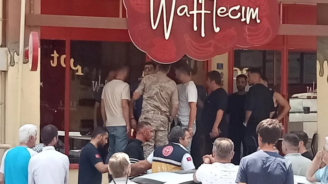 Mağaza müdürü cezayı kendisi kesti, ortalık savaş alanına döndü! 