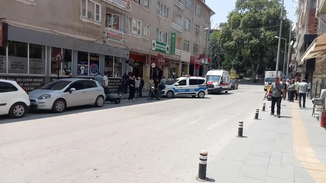 Mağaza müdürü cezayı kendisi kesti, ortalık savaş alanına döndü!
