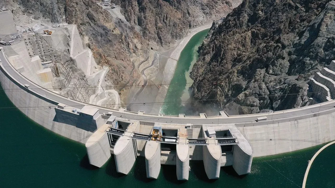 Yenilenebilir enerjide rekor büyüme: Kapasitesi 10 yılda yüzde 144 arttı