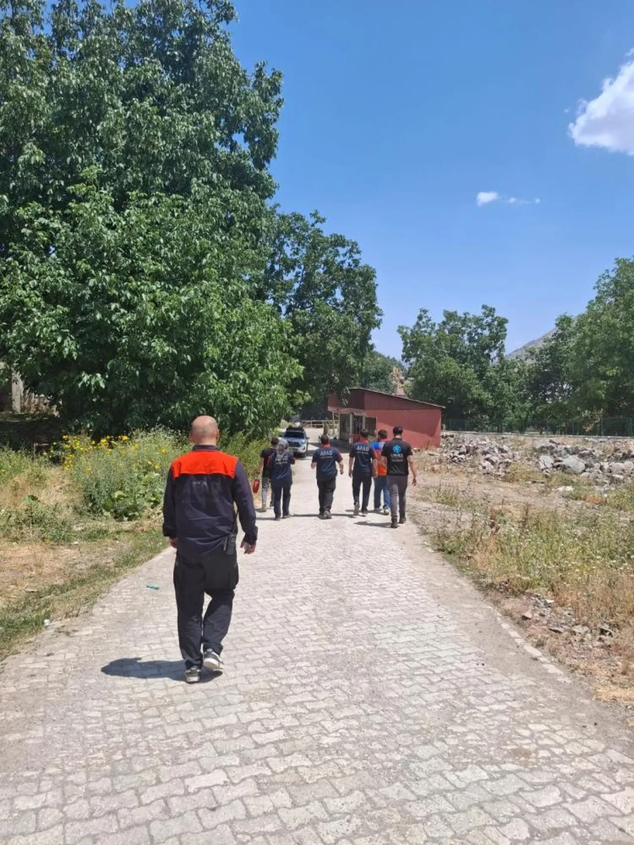 14 yaşındaki Rojda'dan 2 gündür haber yok! ekipler seferber oldu