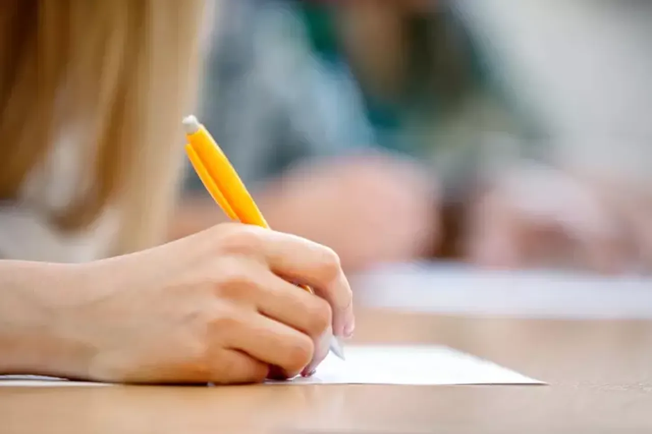 AUZEF bütünleme sınavı ne zaman saat kaçta başlıyor?