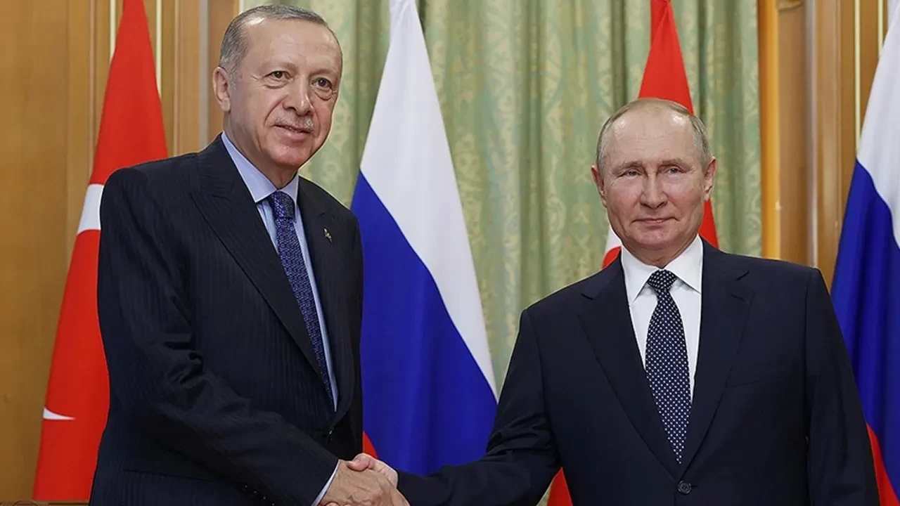Cumhurbaşkanı Erdoğan ile Putin arasında kritik görüşme! 2 konu öne çıktı