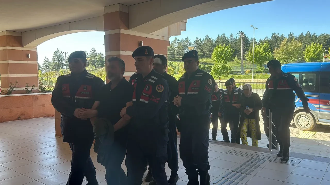 Kan donduran cinayet! Önce vücudu bulundu, sonra kafası: Canilerin cezası belli oldu