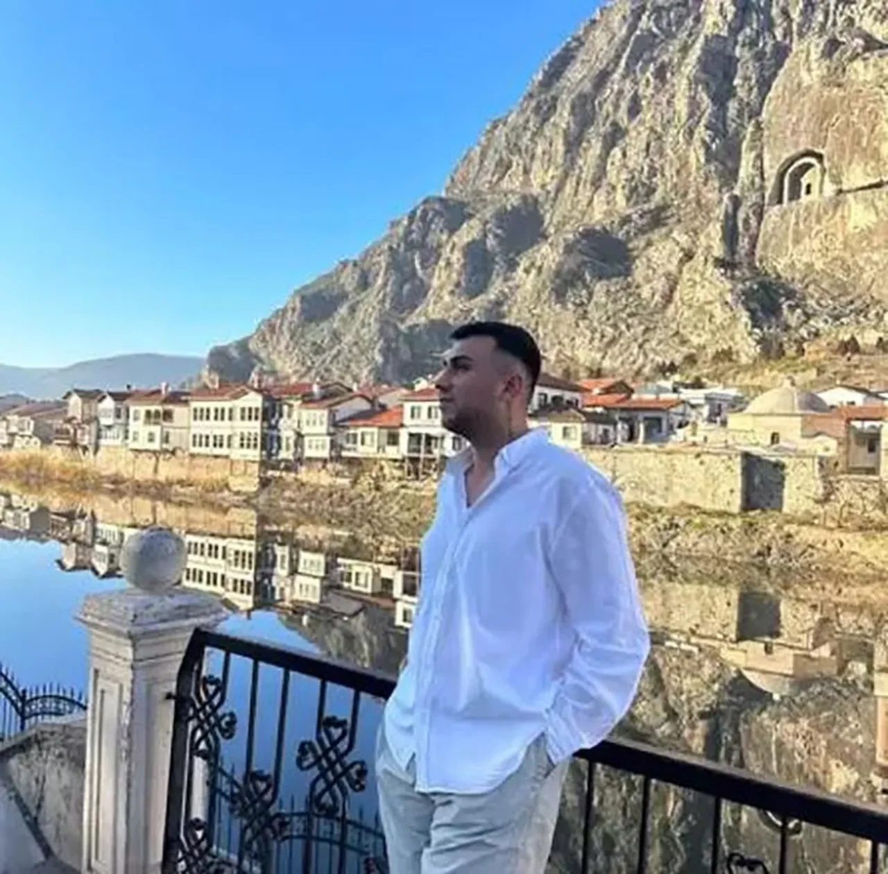 Üsküdar'da akılalmaz cinayet! Çocukluk arkadaşını silahla vurdu