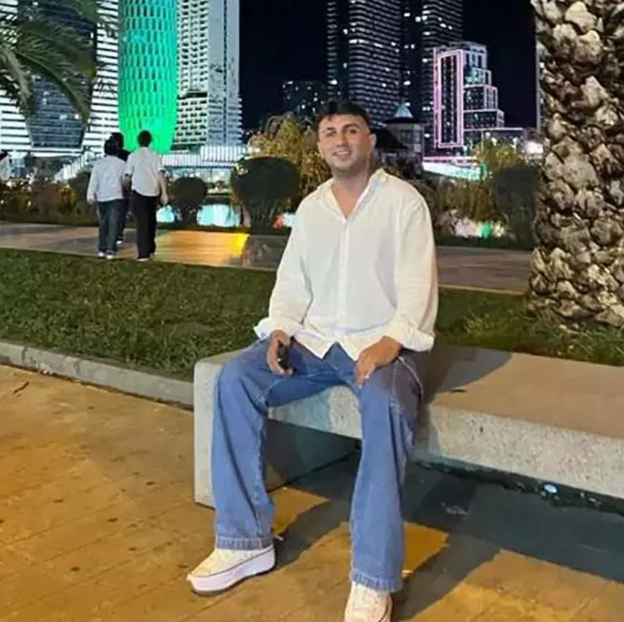 Üsküdar'da akılalmaz cinayet! Çocukluk arkadaşını silahla vurdu