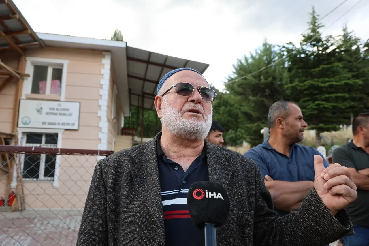 Türk filmlerini aratmayan olay o ilimizde yaşandı! Muhtar köylüyü kandırdı, gerçek seçimi kaybedince ortaya çıktı! 