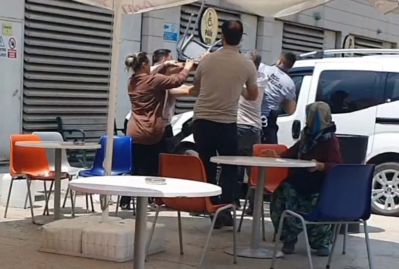 Kalbi duran 1 yaşındaki Evranur öldü...Acilde aileler birbirlerine girdi