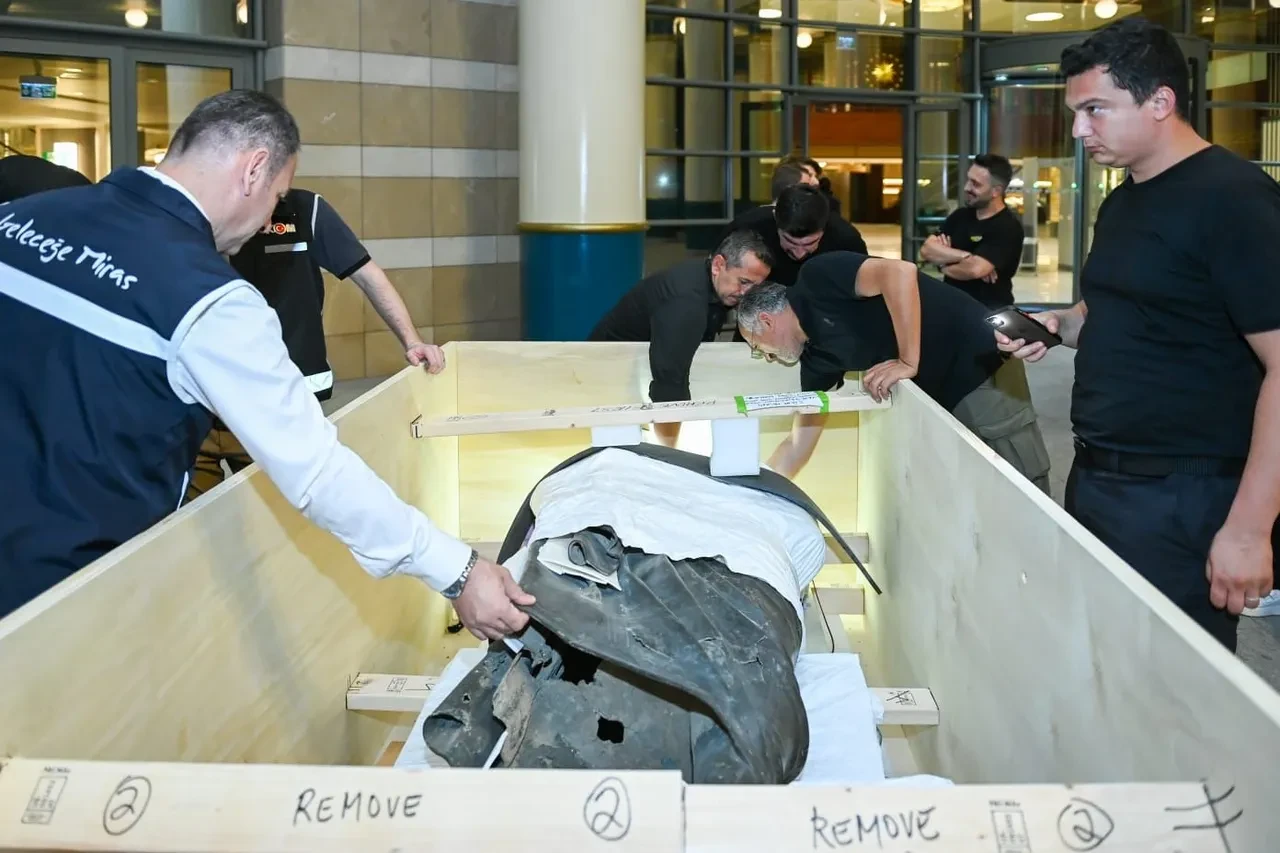 Tarihi başarı! 65 yıl sonra ABD'den Türkiye'ye iade edildi: Marcus Aurelius Ankara'da