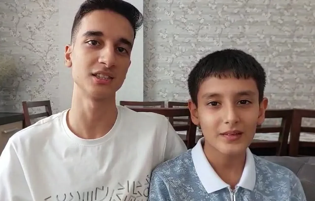 Türkiye onları konuşuyor! İki kardeşten biri YKS, diğeri LGS'de birinci oldu