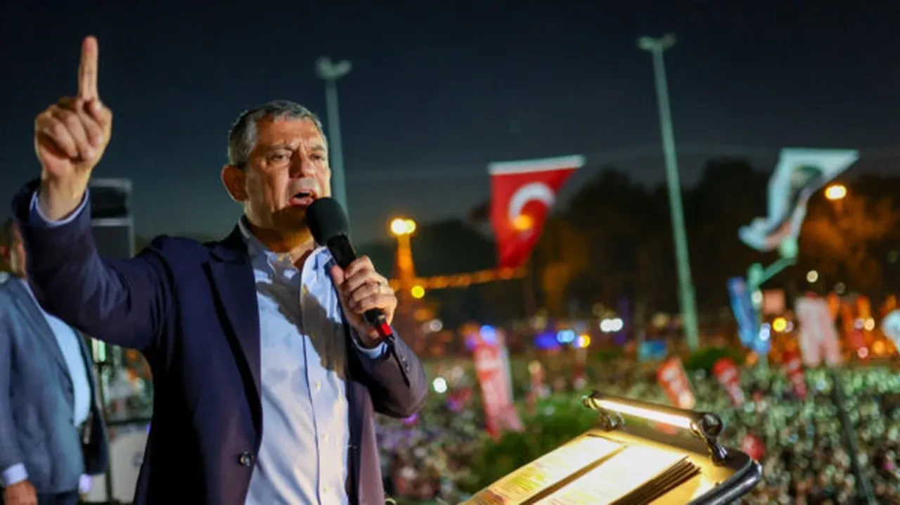 AK Parti'den CHP lideri Özel'e 'cunta' tepkisi! Cumhurbaşkanı Erdoğan'ı hedef almıştı