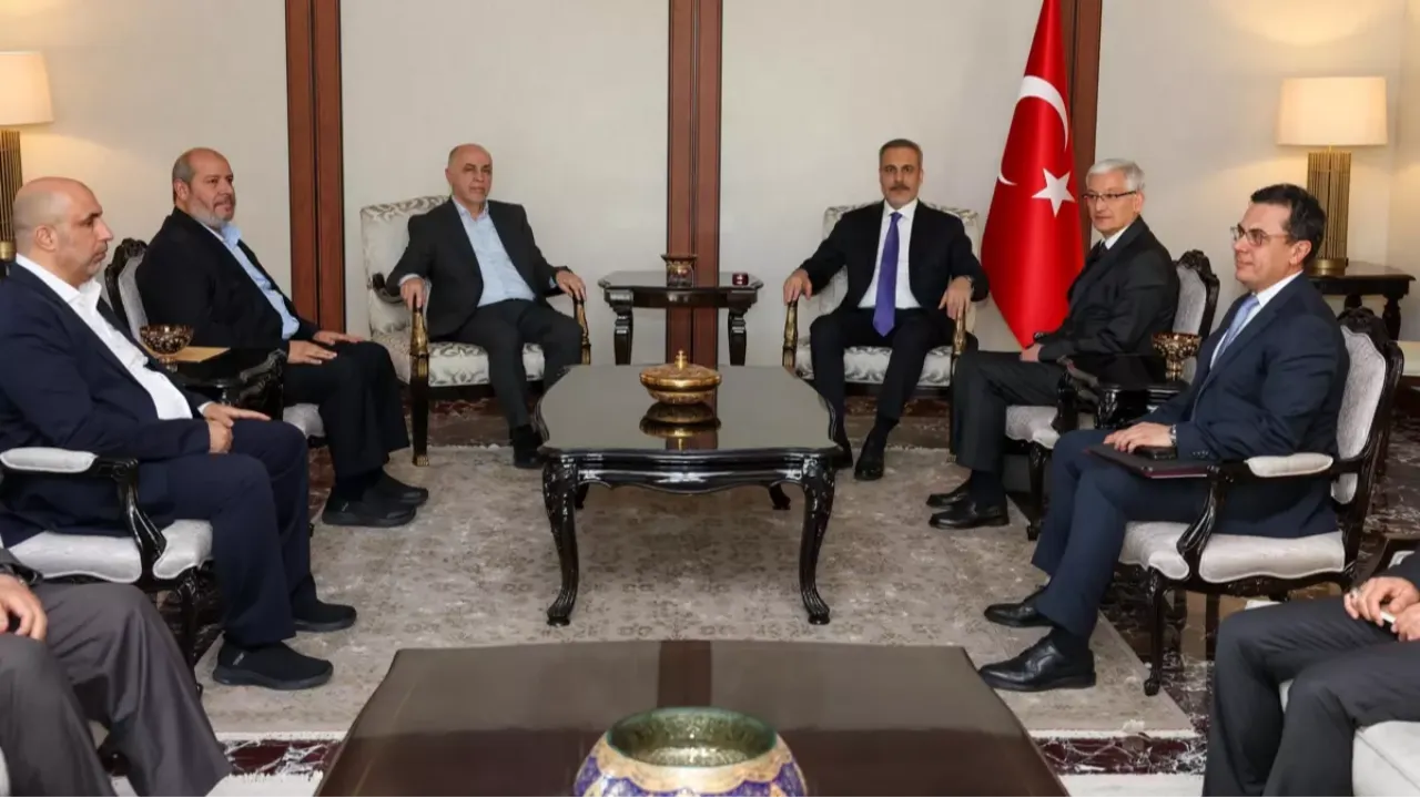 Bakan Fidan Hamas heyetiyle görüştü
