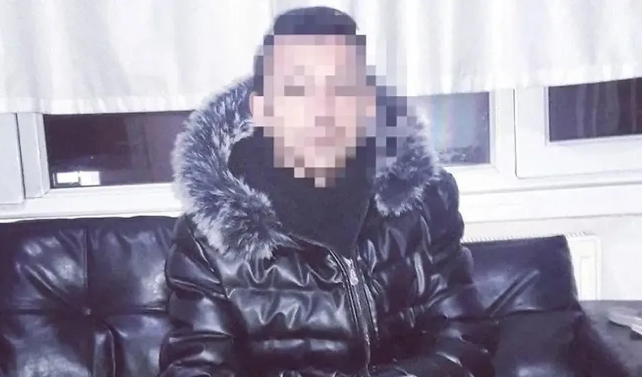 Cani kocadan 'pes' dedirten savunma! Kabloyla ellerini ayaklarını bağlayıp ütüyle dehşeti yaşattı!