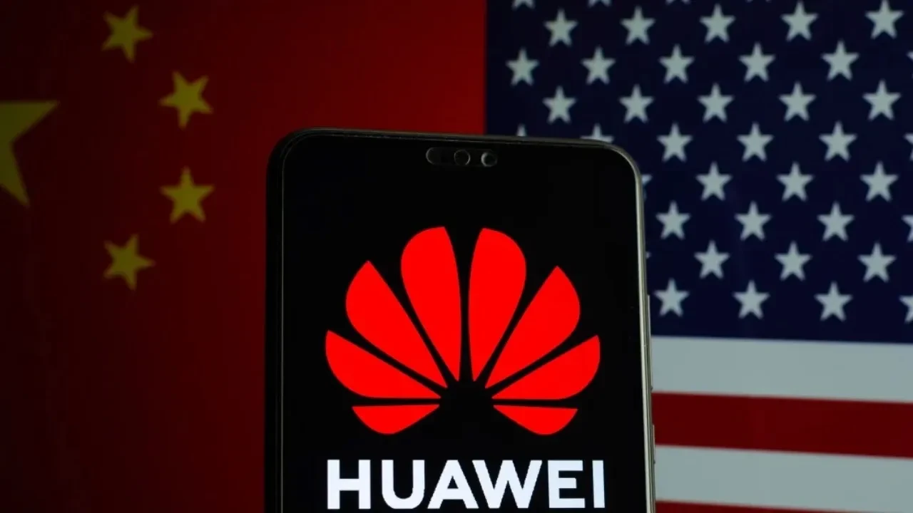 Huawei suçlamalara direnemedi: ABD mahkemesinden net karar!