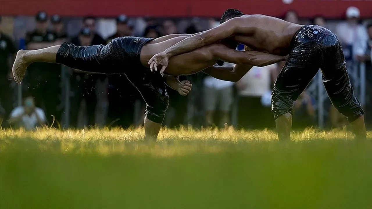 Kırkpınar yağlı güreşleri hangi kanalda? 2025 yılında müsabakalar sürüyor