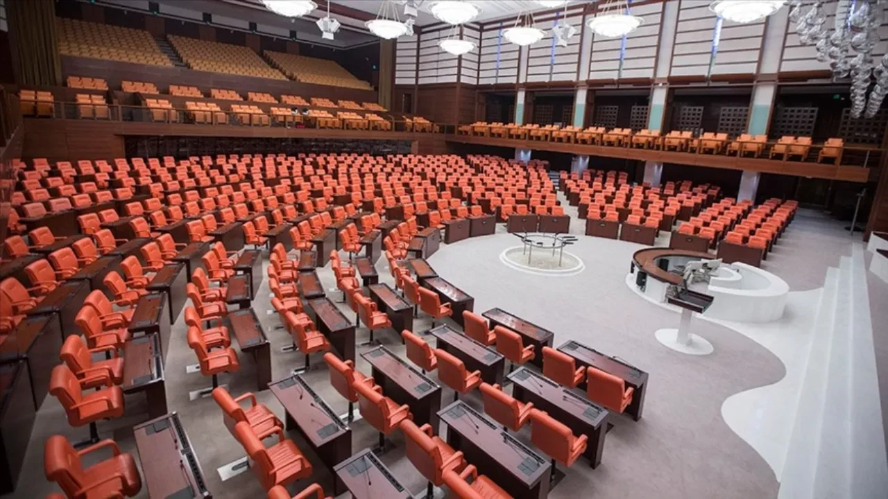 Meclis ne zaman tatile girecek 2025? Karar Resmi Gazete'de yayımlanmıştı