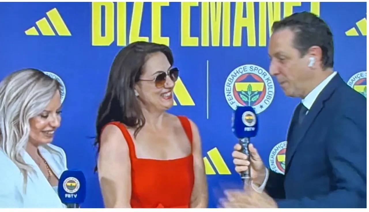 Meltem Cumbul, forma tanıtımında tercih ettiği renkle Fenerlileri sinirlendirdi 