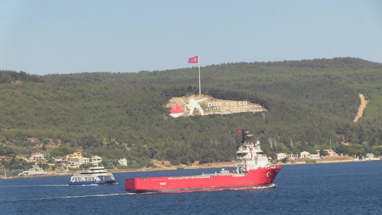 Somali görevi tamam! Oruç Reis Çanakkale Boğazı'nda 