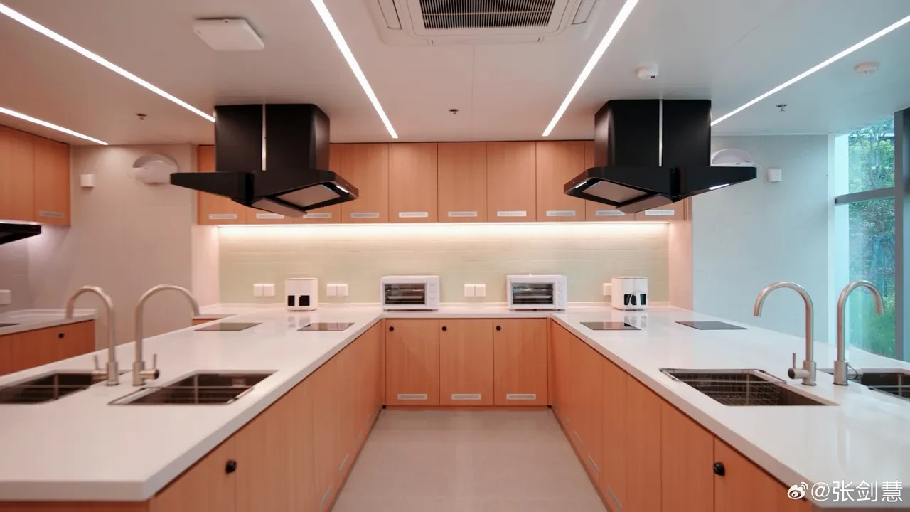 Xiaomi otomobil sektöründen sonra emlak işine girdi: Dairelerin kira bedeli şaşırttı