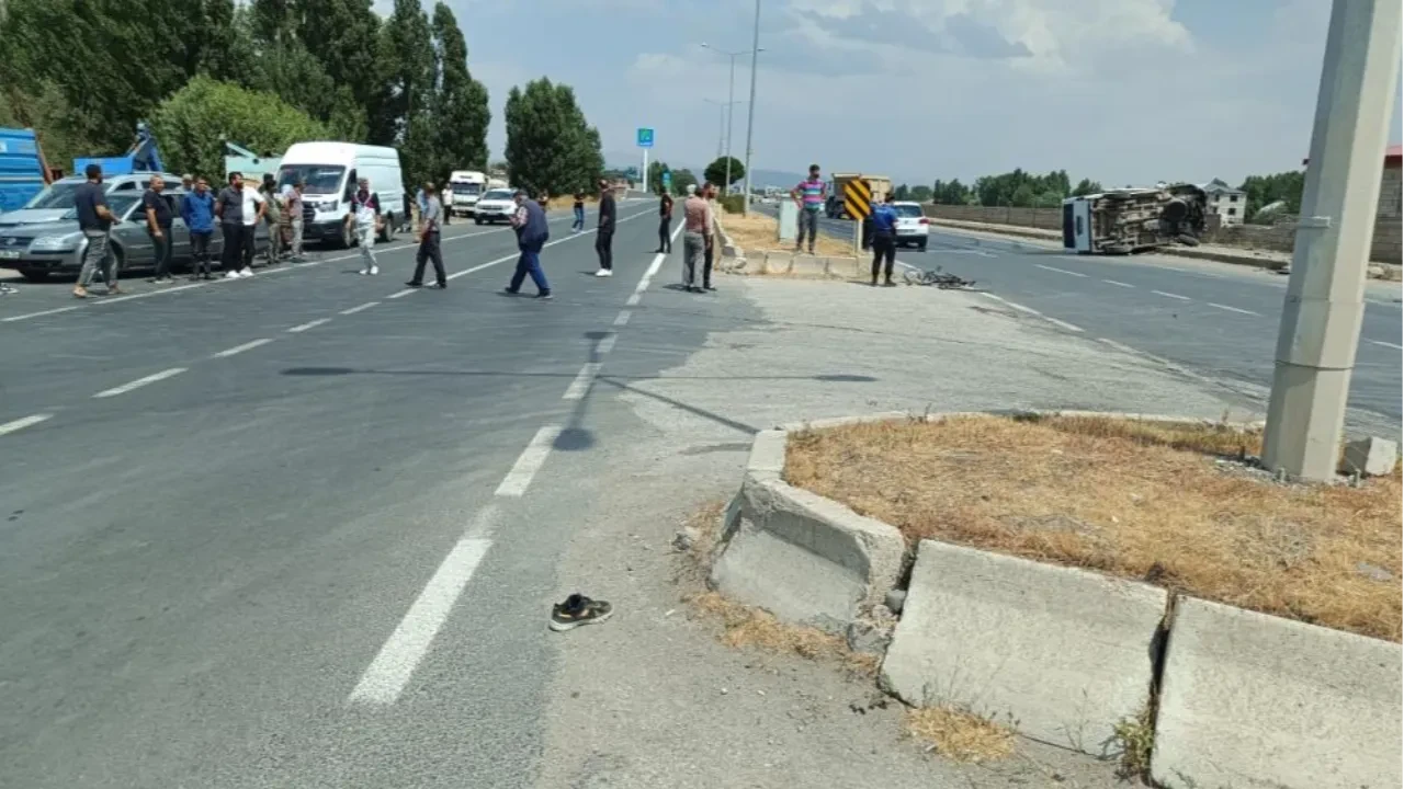 Ağrı'da feci kaza: Minibüsün çarptığı 14 yaşındaki bisikletli çocuk hayatını kaybetti!