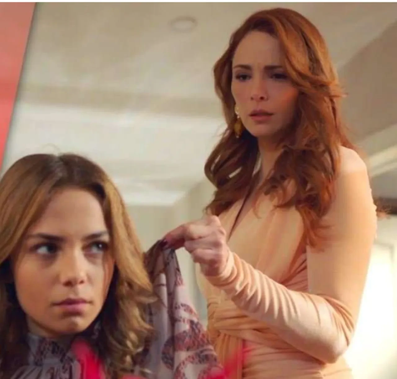 Bahar Şahin, Zalim İstanbul setindeki tüm kavgaları anlattı! Ortalık karıştı, gözler Mine Tugay'a çevrildi