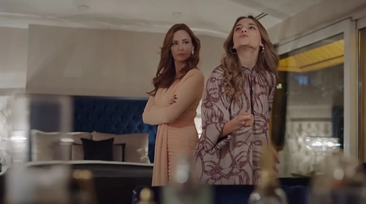 Bahar Şahin, Zalim İstanbul setindeki tüm kavgaları anlattı! Ortalık karıştı, gözler Mine Tugay'a çevrildi