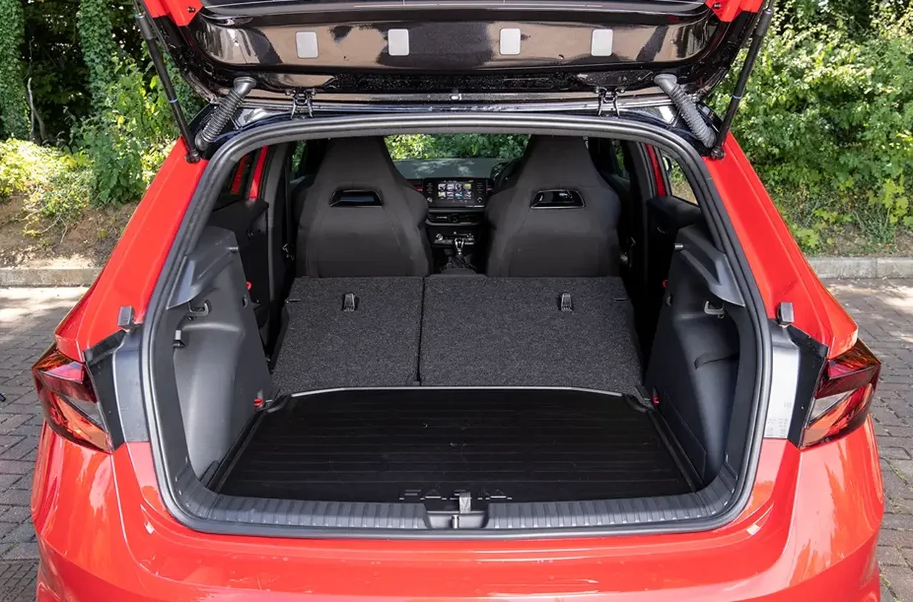 En büyük bagaj hacmine sahip küçük arabalar sıralandı! Hem hesaplı hem kullanışlı