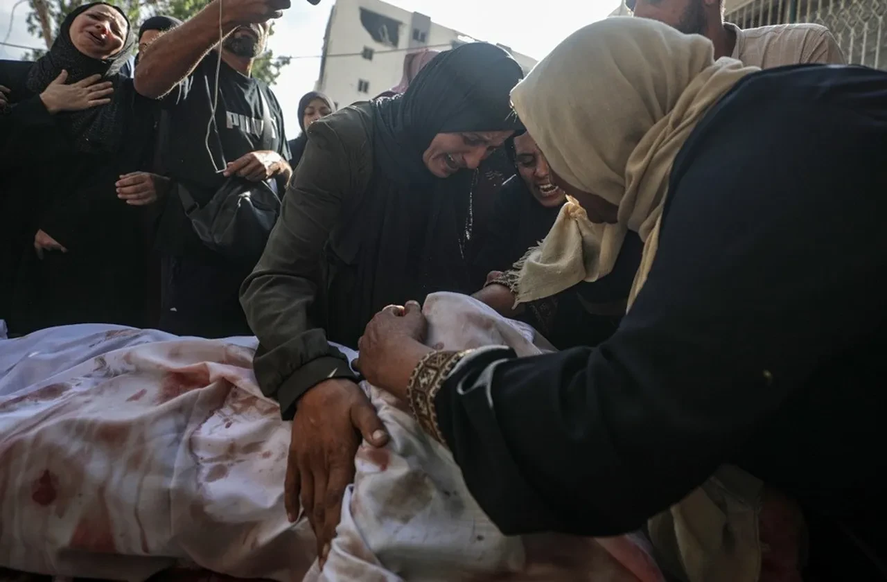 Gazze'de İsrail katliamlarında ölenlerin sayısı 59 bine dayandı