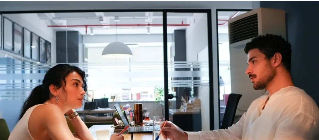 Halit Özgür Sarı ile Özge Yağız'lı Gözleri Karadeniz dizisinde beklenmedik değişim! Her şey baştan yazılacak