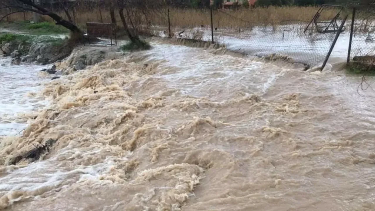 Meteoroloji'den yeni uyarı! Şiddetli sağanak geliyor: 4 il için sarı kodlu alarm verildi