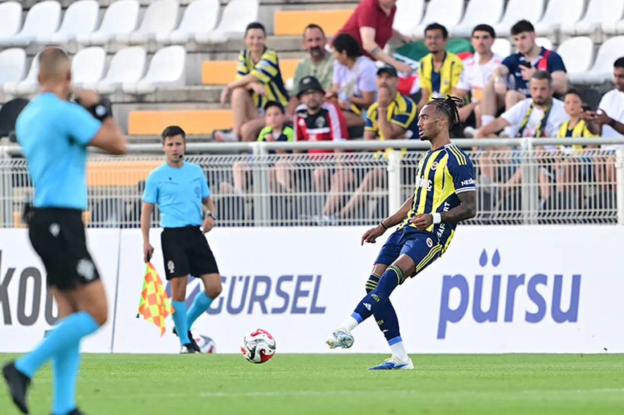 UD Leiria Fenerbahçe maç kadrosu, muhtemel ilk 11! John Duran UD Leiria Fenerbahçe maçında oynayacak mı?