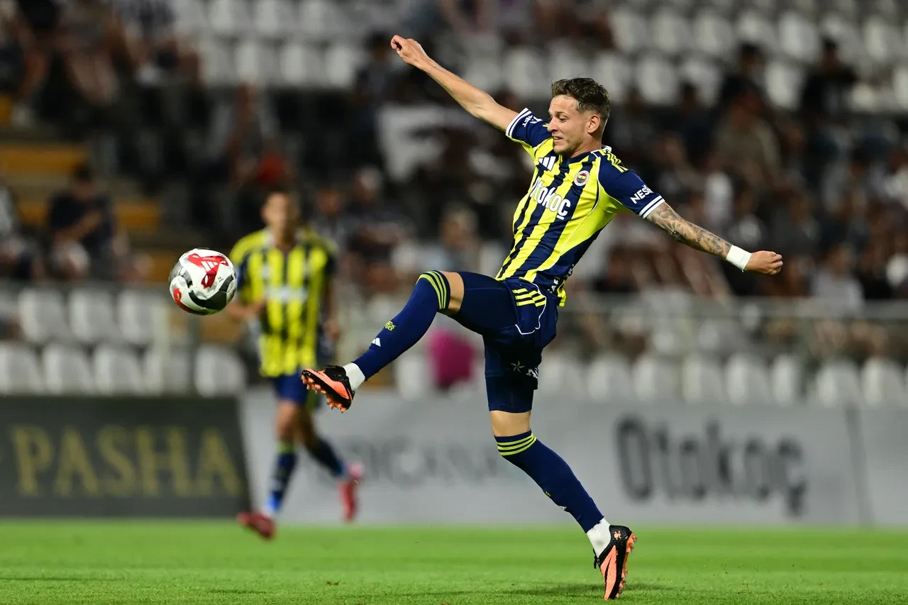 UD Leiria Fenerbahçe maçı nerede izlenir, hangi kanalda? Hazırlık maçına geri sayım başladı